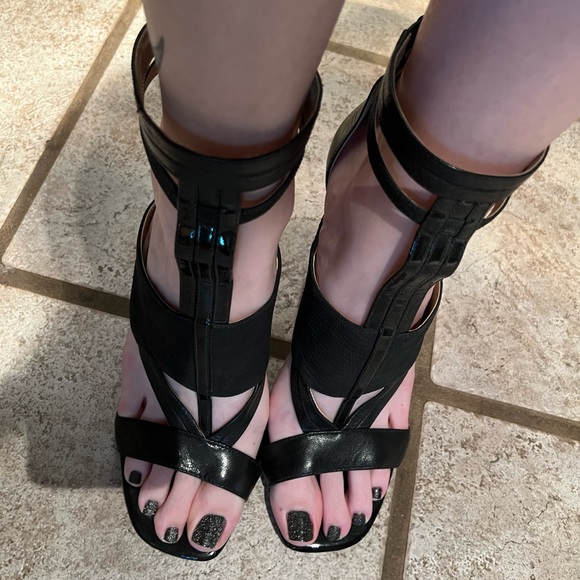Nine West Kiralee black gladiator heels 11 / 12 - Picture 4 of 12
